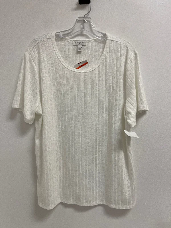 Top Short Sleeve By Vintage America In Cream, Size: 2x